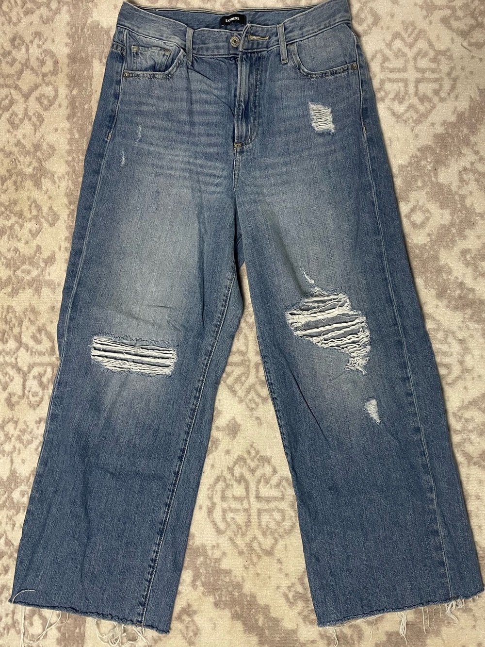 Express Wide-Leg Distressed Jeans - Blue